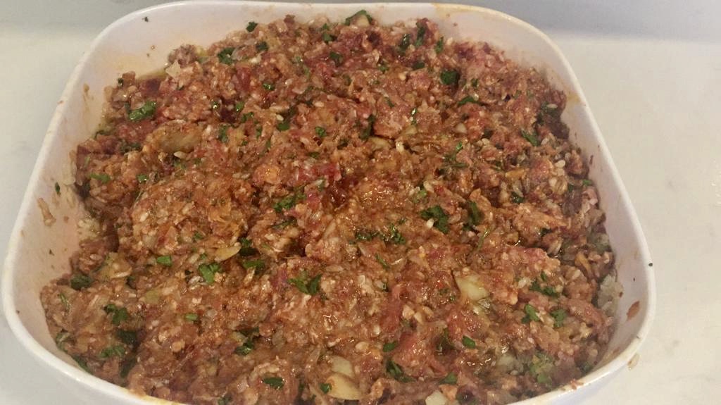 Etli Pazı Sarması Yemek Tarifleri